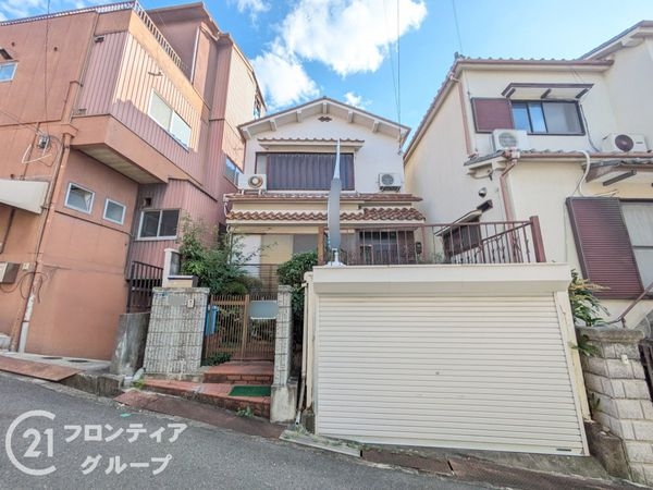 東大阪市東石切町４丁目　中古一戸建て