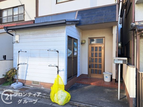 東大阪市新上小阪　中古一戸建て