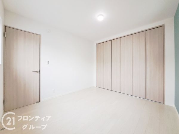 東大阪市鳥居町　新築一戸建て