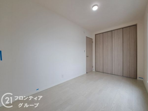 東大阪市鳥居町　新築一戸建て