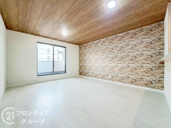 東大阪市鳥居町　新築一戸建て