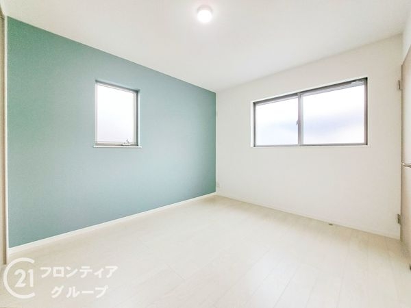 東大阪市鳥居町　新築一戸建て