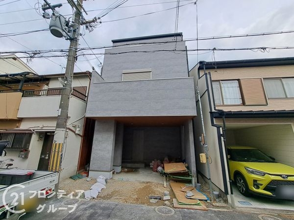 八尾市山本町南8丁目　新築一戸建て