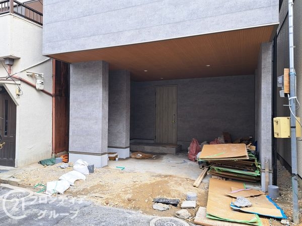 八尾市山本町南8丁目　新築一戸建て