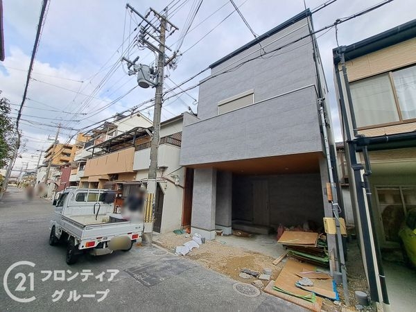 八尾市山本町南8丁目　新築一戸建て