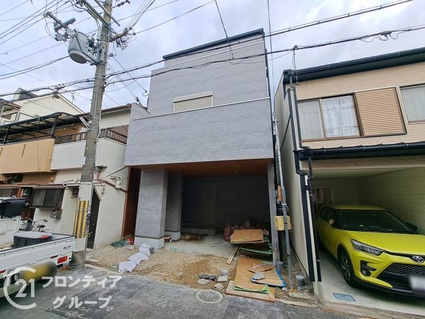 八尾市山本町南8丁目　新築一戸建て