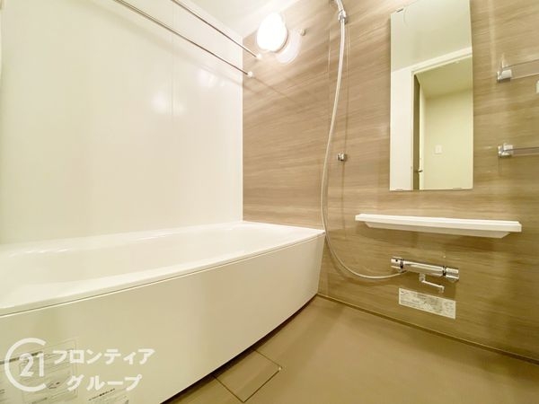 メガシティタワーズ　THE　EAST　中古マンション