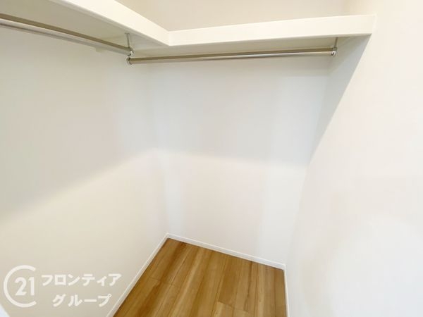 八尾市久宝園３丁目の中古一戸建て