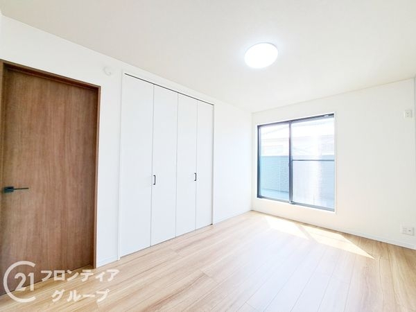 八尾市久宝園３丁目の中古一戸建て