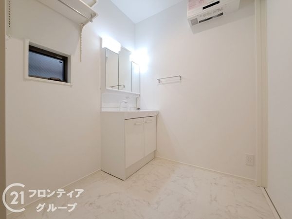 八尾市垣内2丁目　新築一戸建て