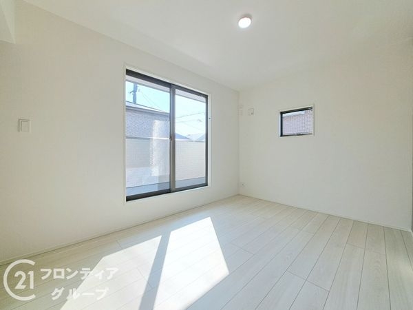八尾市垣内2丁目　新築一戸建て