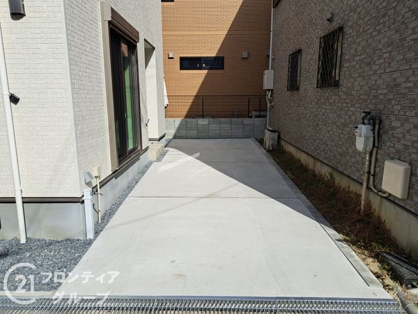 八尾市垣内2丁目　新築一戸建て