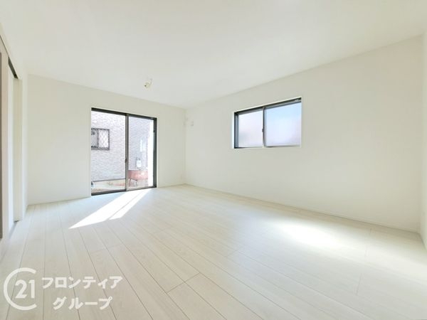 八尾市垣内2丁目　新築一戸建て
