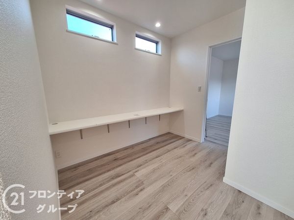 東大阪市花園西町１丁目　新築一戸建て