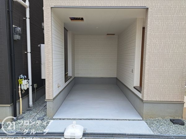 大阪市平野区加美鞍作3丁目　新築一戸建て　３号棟