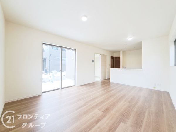八尾市緑ヶ丘５丁目　新築一戸建て　全１区画