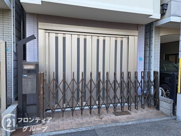 大阪市平野区瓜破東８丁目　中古一戸建て