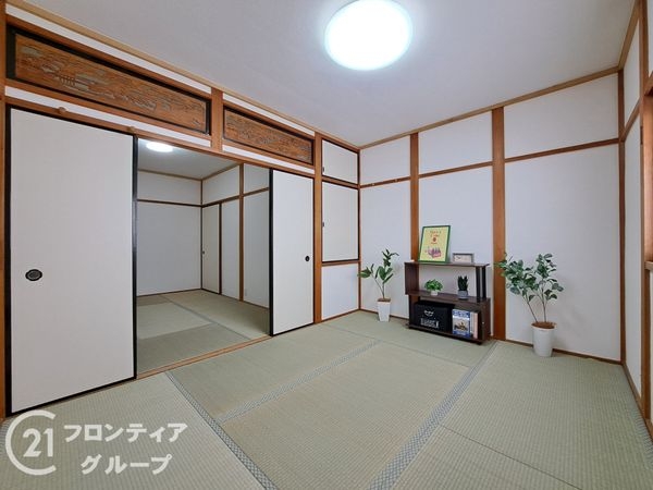 東大阪市新鴻池町の中古一戸建て