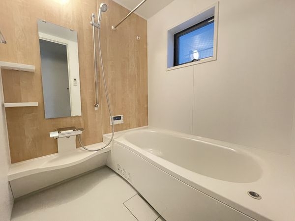 東大阪市三ノ瀬３丁目　新築一戸建て　５号棟
