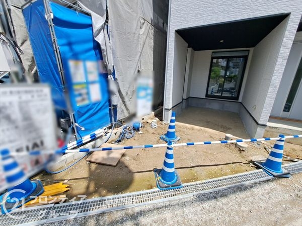 東大阪市菱屋西５丁目　新築一戸建て　１期　２号棟