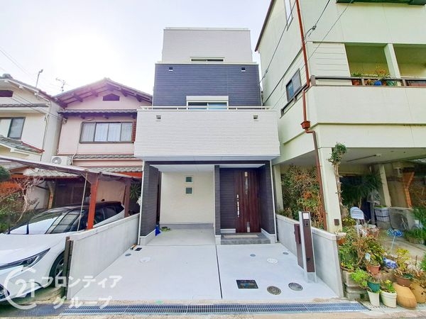 東大阪市横小路町２丁目　新築一戸建て