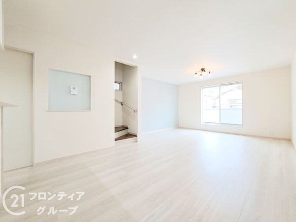 東大阪市横小路町２丁目　新築一戸建て
