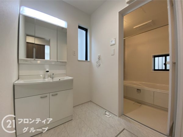 八尾市東山本町２丁目　新築一戸建て　全１区画