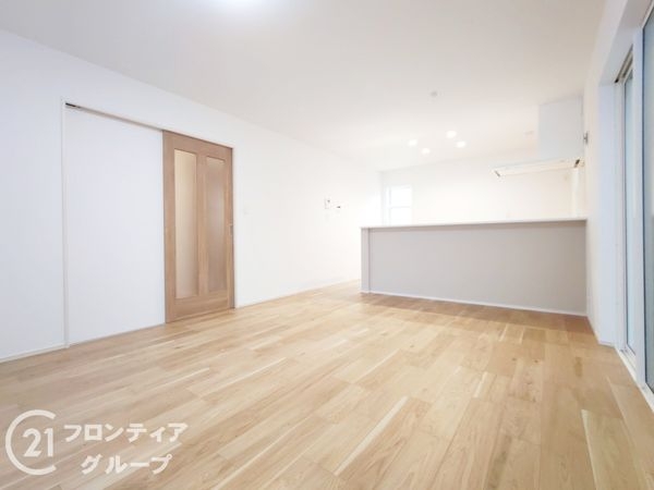 東大阪市北石切町　新築一戸建て　第２　３号棟
