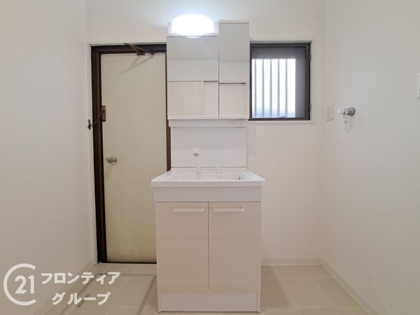八尾市明美町２丁目の中古一戸建て