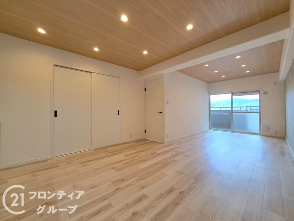 シャトー第３八戸の里　中古マンション