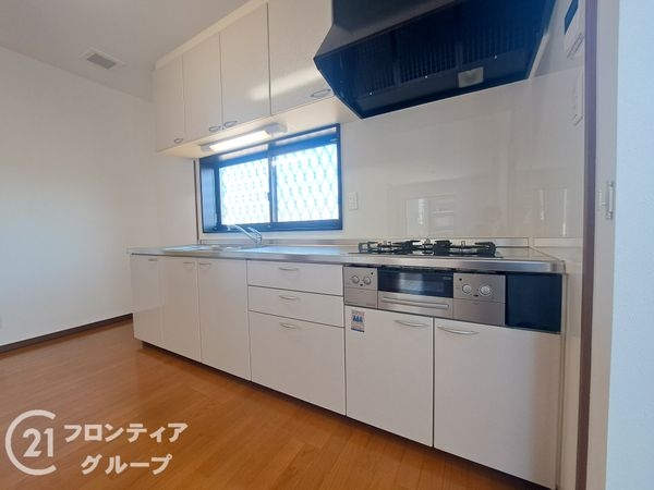 八尾市緑ヶ丘５丁目　中古一戸建て