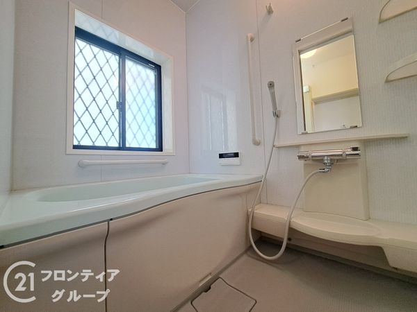 八尾市緑ヶ丘５丁目　中古一戸建て