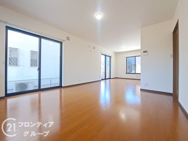 八尾市緑ヶ丘５丁目の中古一戸建て