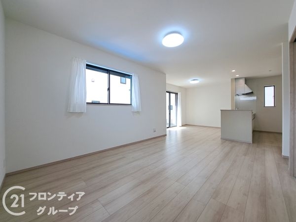 八尾市曙川東６丁目　新築一戸建て　２号棟