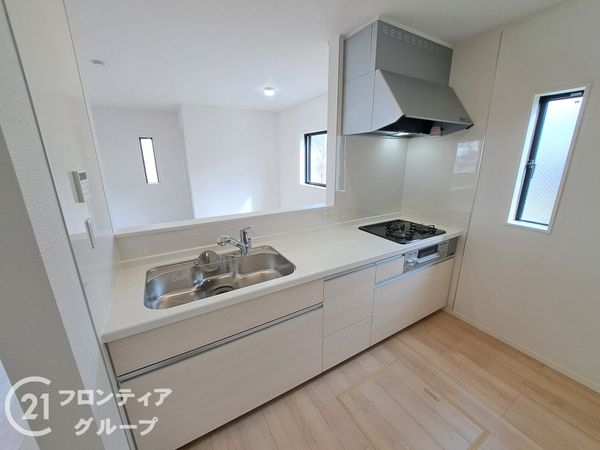 八尾市高砂町５丁目　新築一戸建て　第３　２号棟