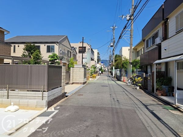 八尾市明美町１丁目　新築一戸建て　1号棟