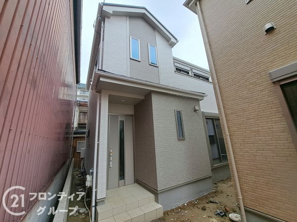八尾市明美町１丁目　新築一戸建て　1号棟