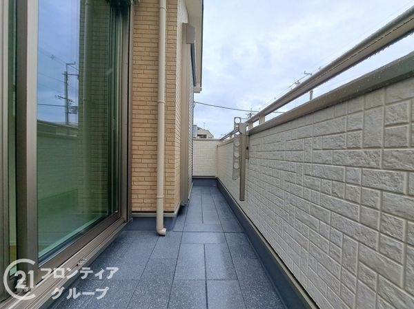 八尾市明美町１丁目　新築一戸建て　2号棟