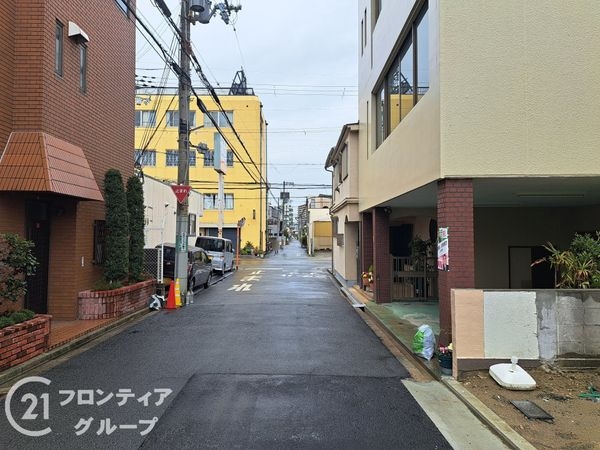 八尾市明美町１丁目　新築一戸建て　2号棟
