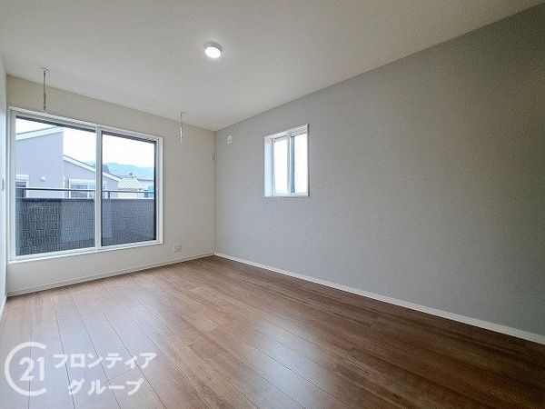 東大阪市池島町１丁目　新築一戸建て　１０号棟