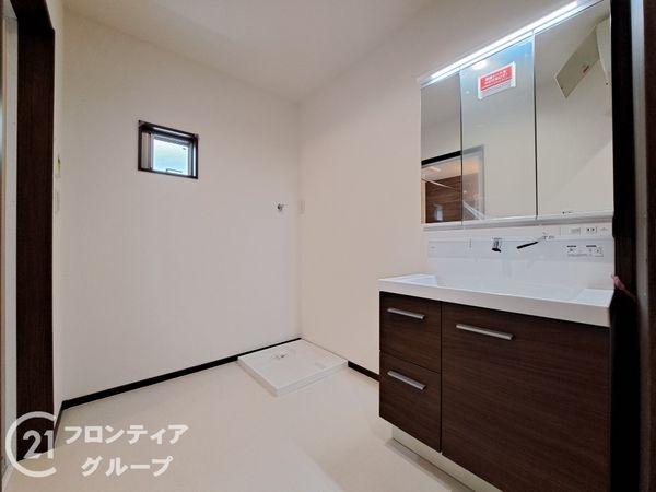 東大阪市日下町８丁目　新築一戸建て　全1区画