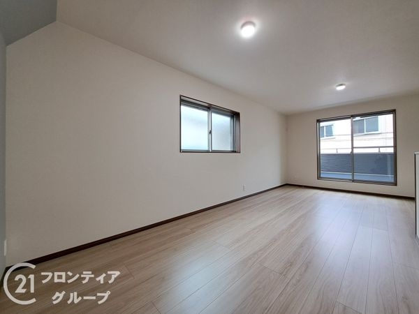 東大阪市日下町８丁目　新築一戸建て　全1区画