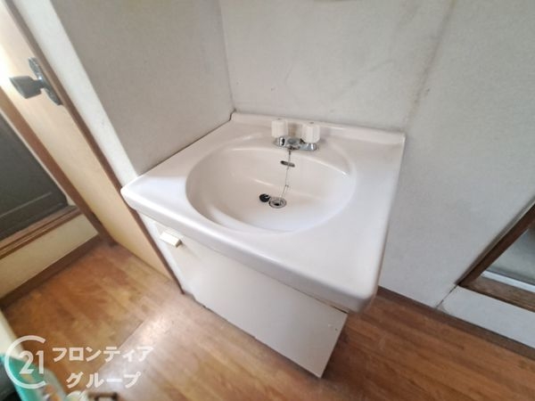 東大阪市豊浦町の中古一戸建て