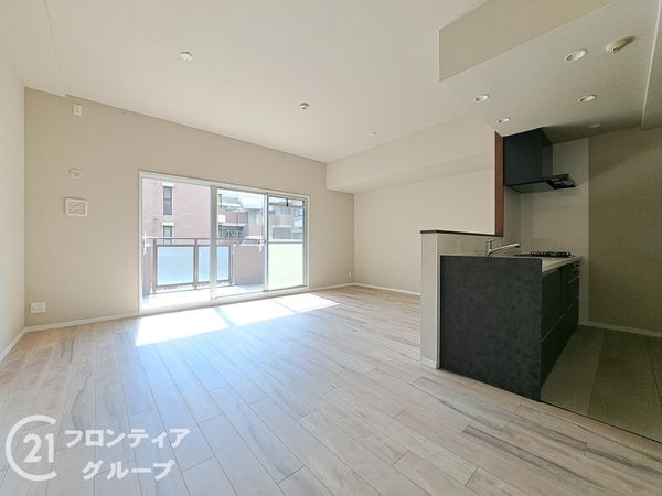 ローレルスクエア近鉄吉田２番館　中古マンション