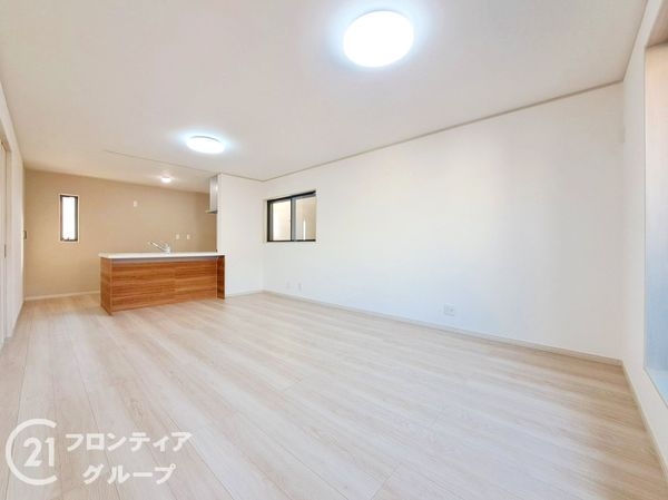 東大阪市大蓮南1丁目　新築一戸建て