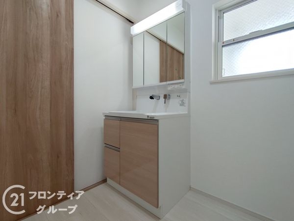 東大阪市角田３丁目　新築一戸建て　第３　１号棟