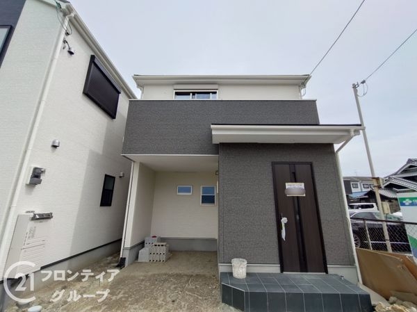 東大阪市角田３丁目　新築一戸建て　第３　１号棟