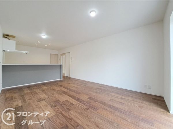 東大阪市角田３丁目　新築一戸建て　第３　４号棟