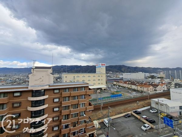 クレスタ八尾東フェリッツィオ　中古マンション