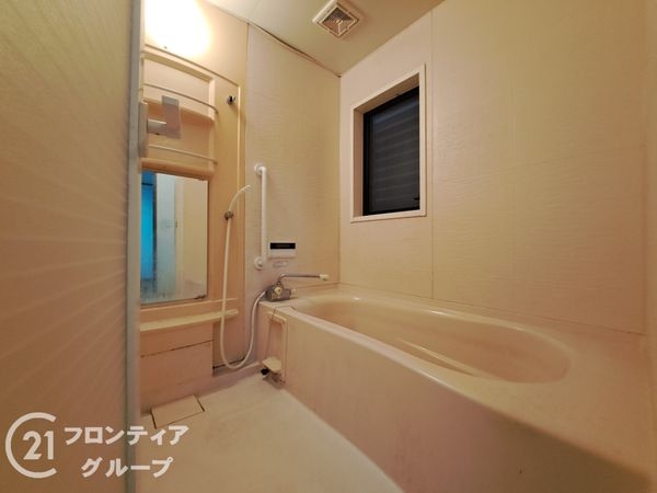 東大阪市箱殿町　中古一戸建て